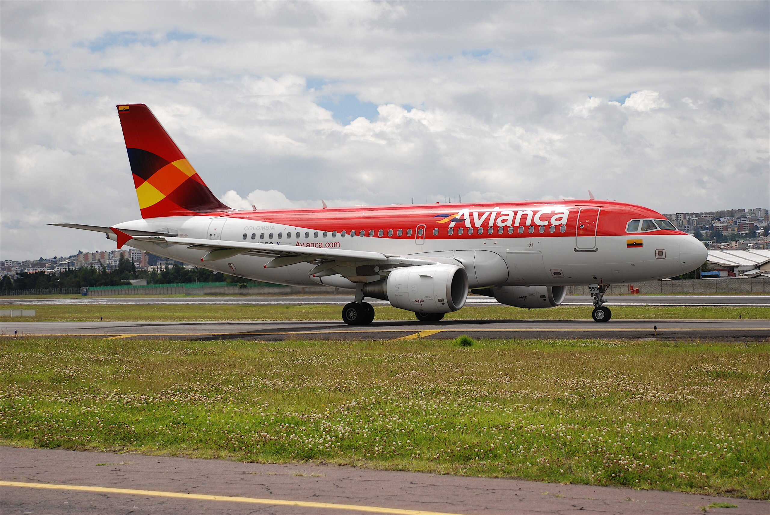 En este momento estás viendo Aerolíneas para vuelos a Ecuador: opciones más convenientes