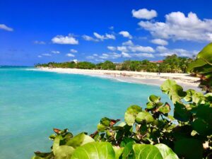 Lee más sobre el artículo Viajar a Cuba: Todo lo que debes saber antes de tu viaje