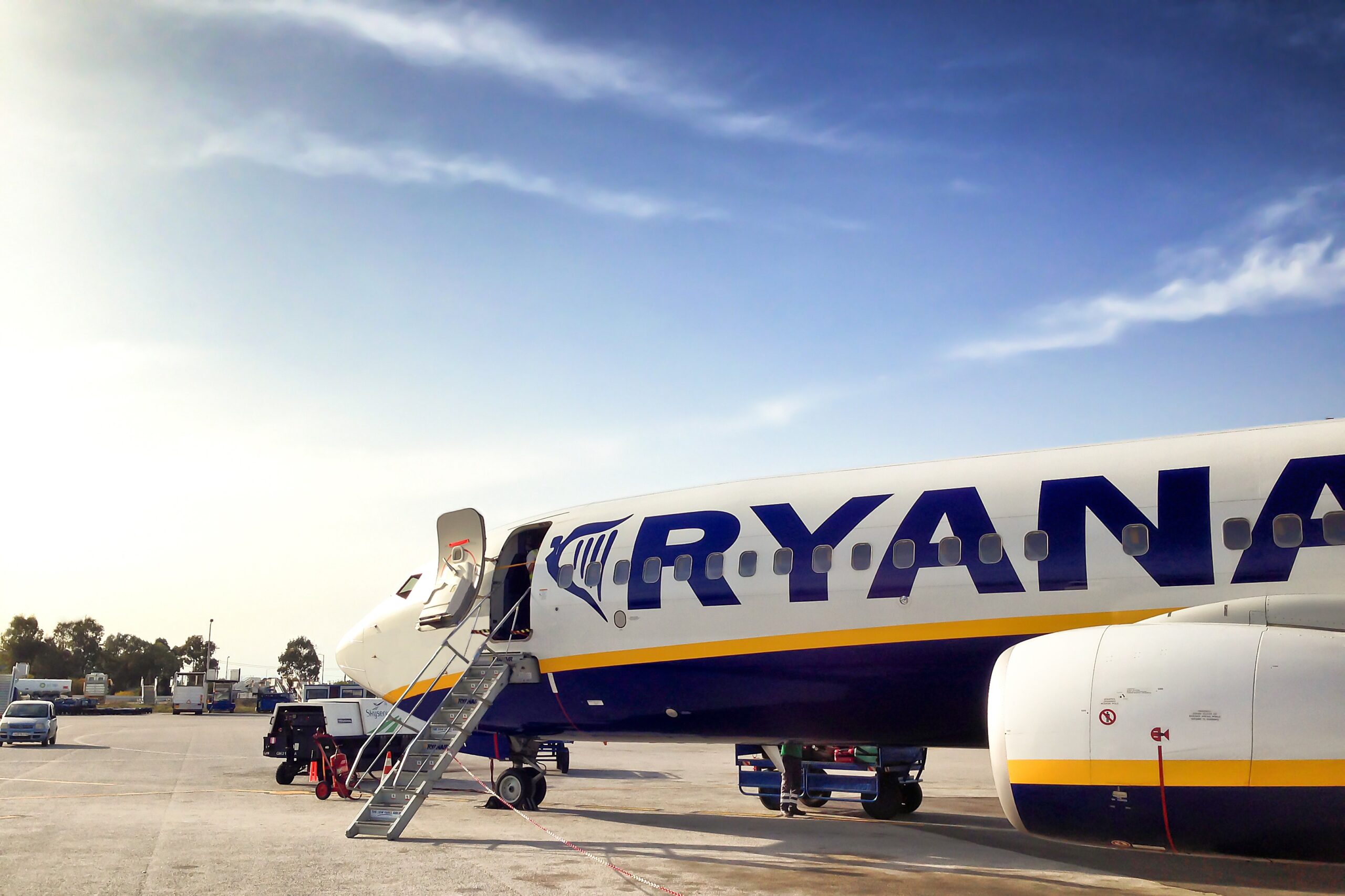 En este momento estás viendo Cómo añadir equipaje en vuelo Ryanair: consejos y recomendaciones