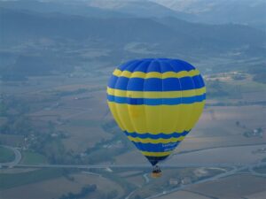 Lee más sobre el artículo Descubre los mejores lugares para volar en globo en Vic