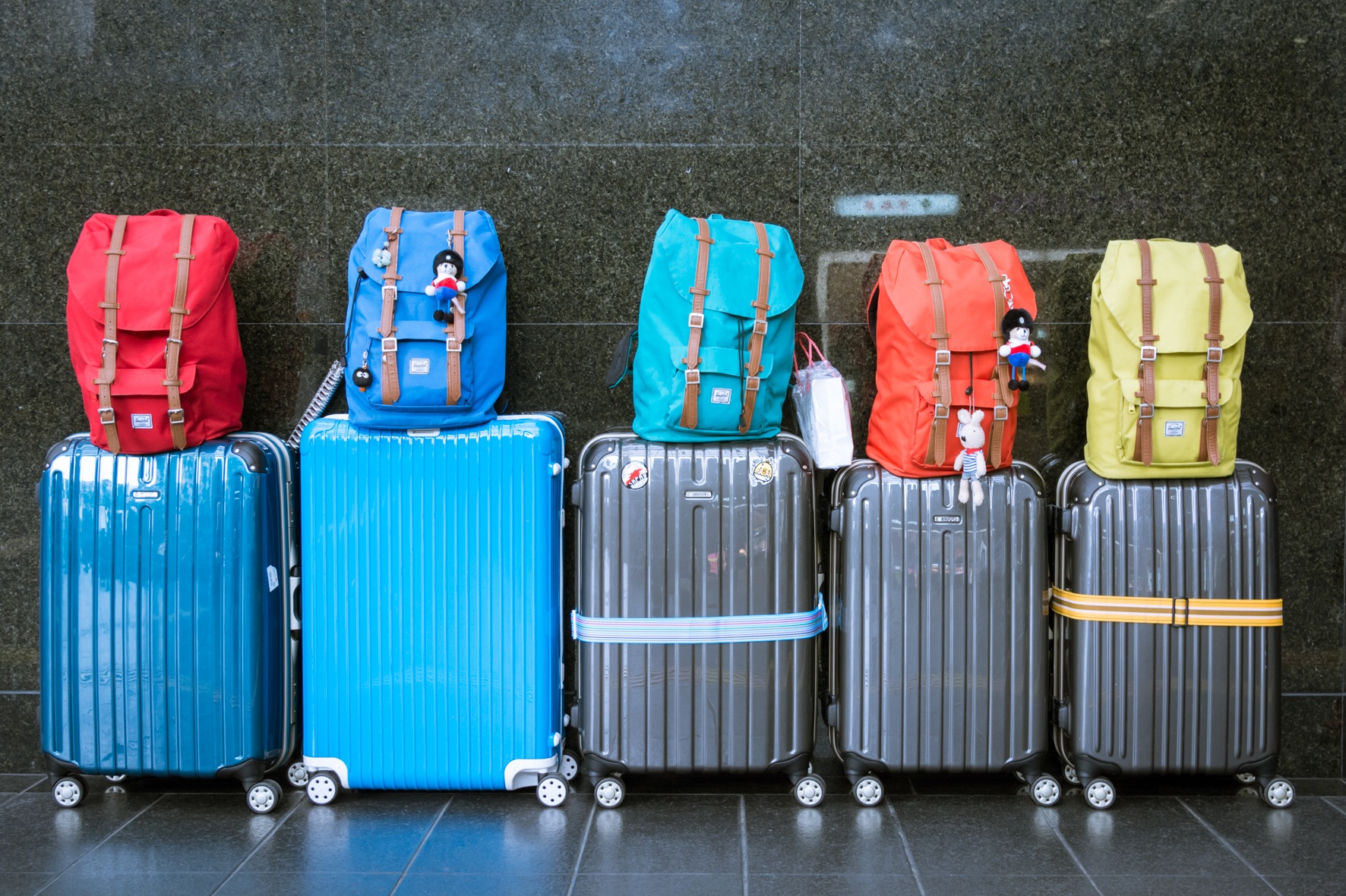 En este momento estás viendo Política de equipaje de Vueling: ¿Cuántas maletas puedes llevar?