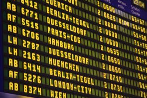Lee más sobre el artículo Cuánto cobran por cancelar un vuelo: Guía completa y actualizada