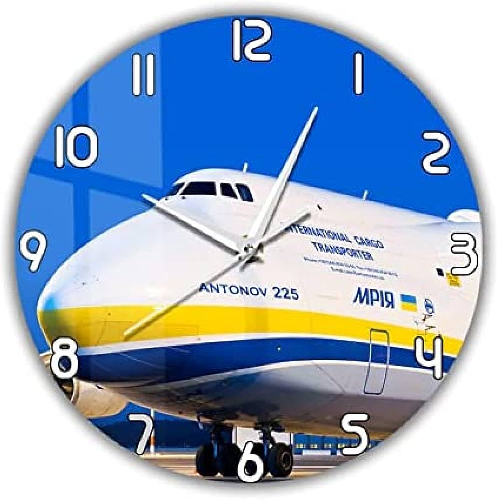 Reloj y avión
